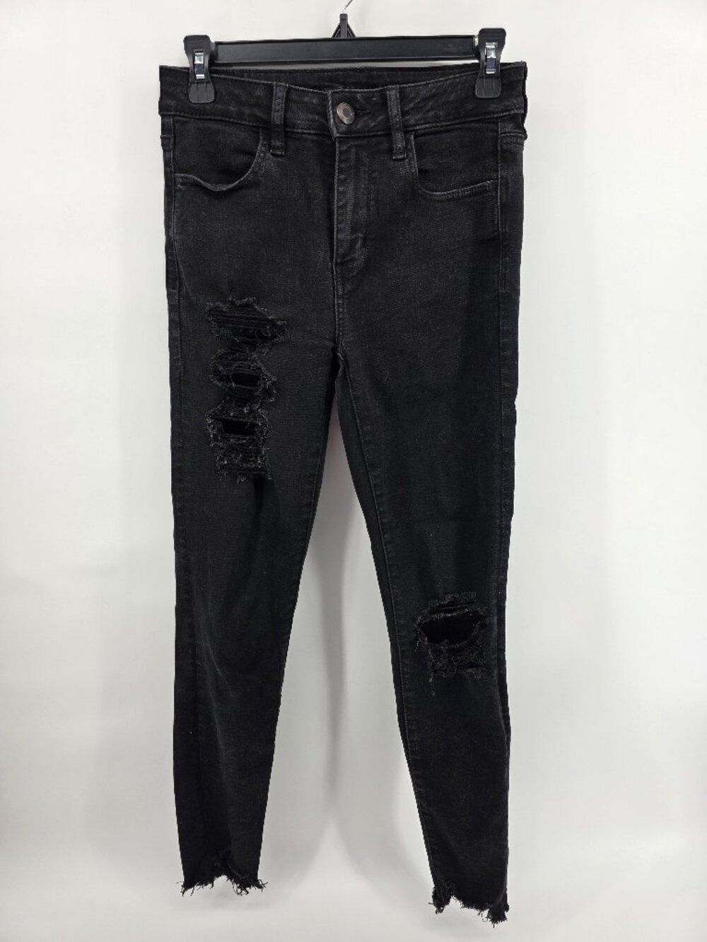 American Eagle Black Distressed Skinny Jeans Size 6 Regular Super Stretch‎